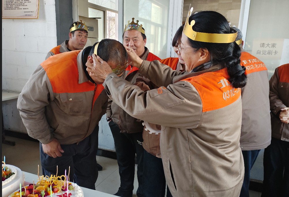 1733295958196956PuEu.jpg 1733295713944.jpg